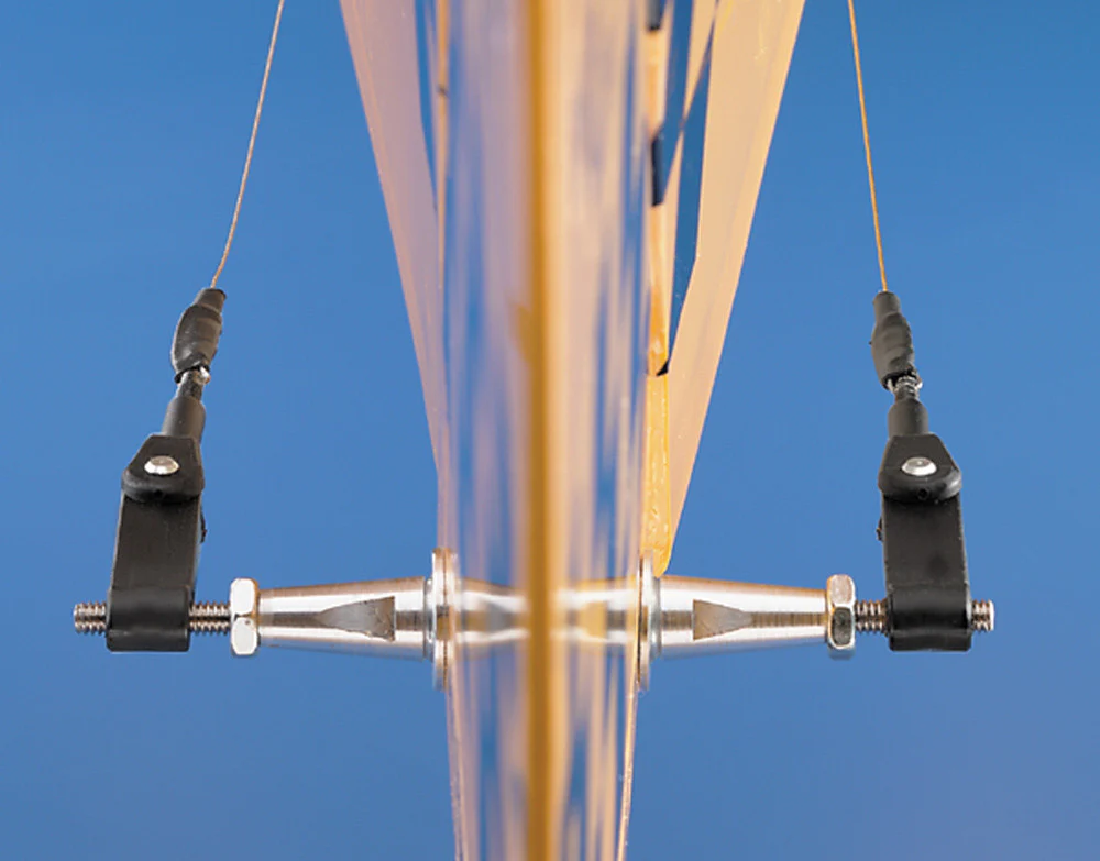 882_2.webp Heavy Duty Dual Control Horn System
