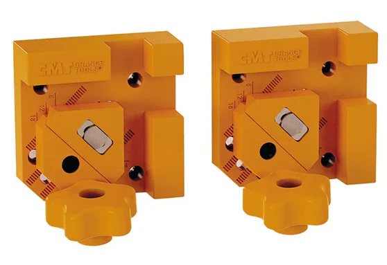 CFC-002_grande.webp CFC-002 ADJUSTABLE CORNER FRAME CLAMPS