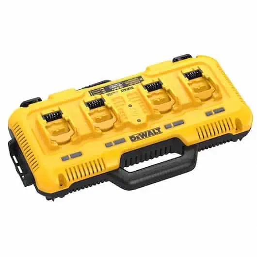 DCB104_1_1200x1200.webp DeWalt 12V/20V MAX* FLEXVOLT‚ 8 Amp Fan Cooled Multiport Fast Charger